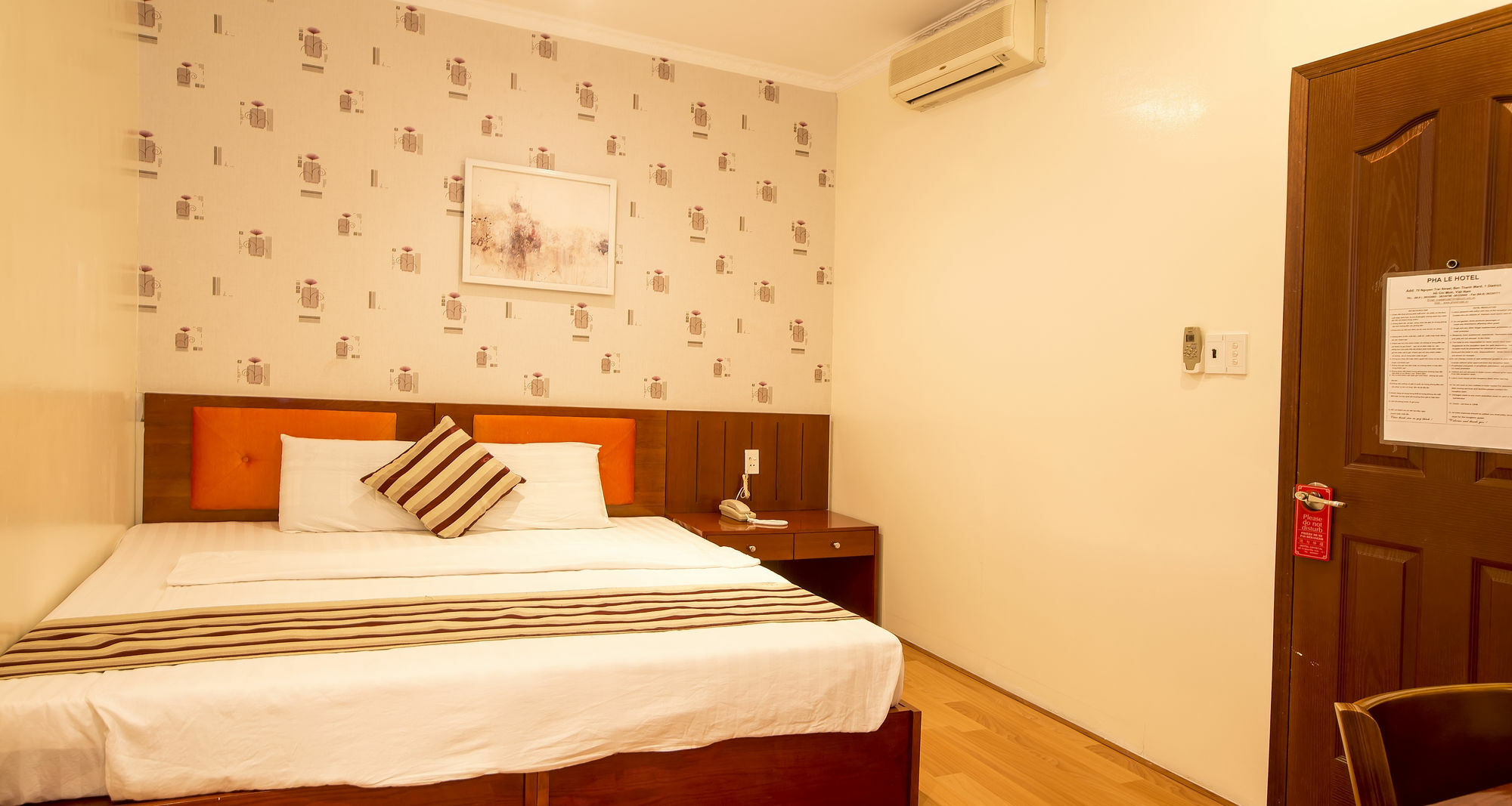 Saigon Crystal 2* TP. Hồ Chí Minh