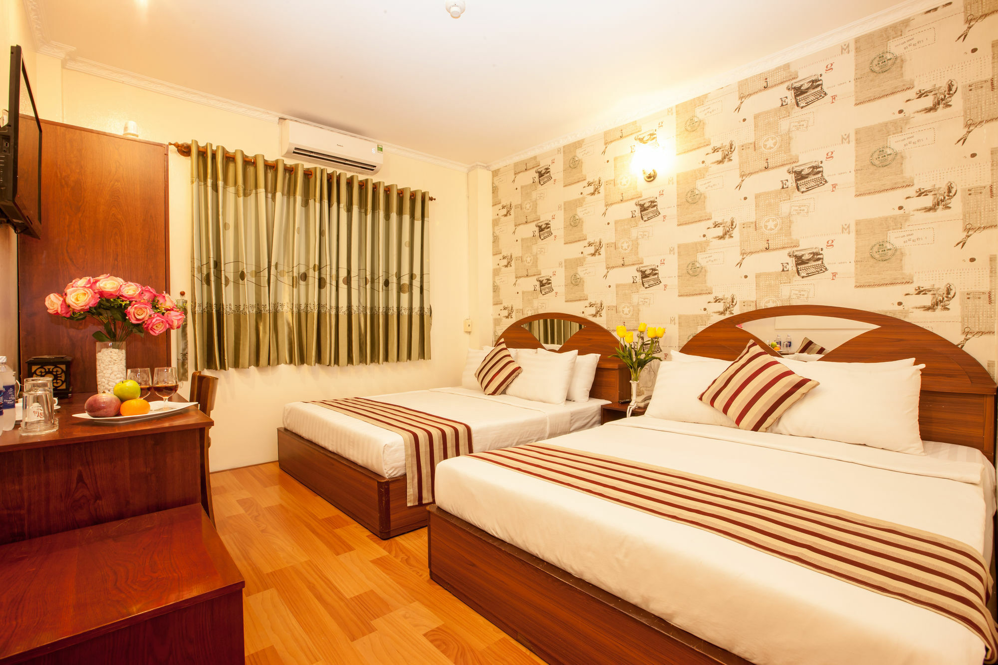 Saigon Crystal TP. Hồ Chí Minh